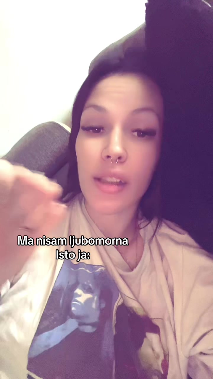 @𝙎𝙖𝙣𝙙𝙧𝙞𝙘𝙞 👧🏻