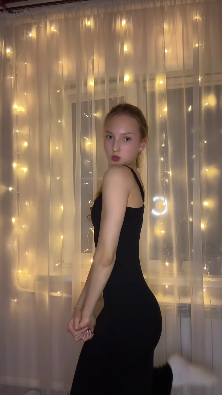 @махич