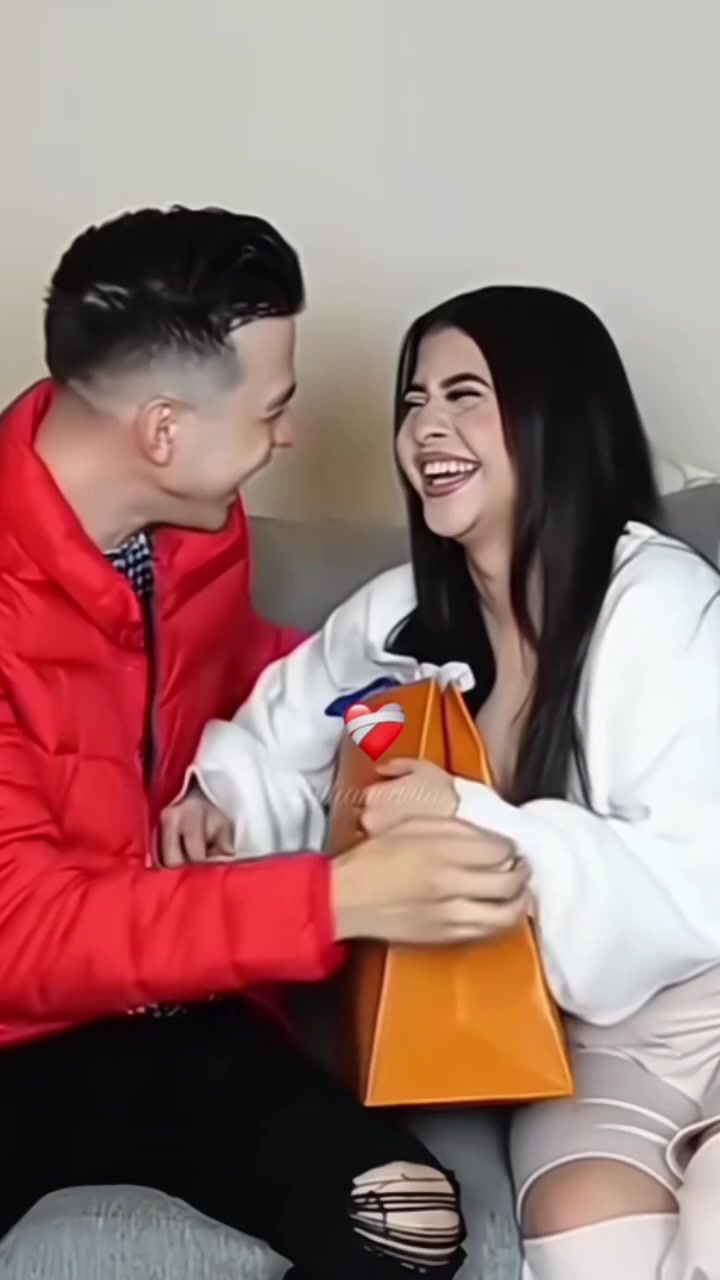 @mari@1223