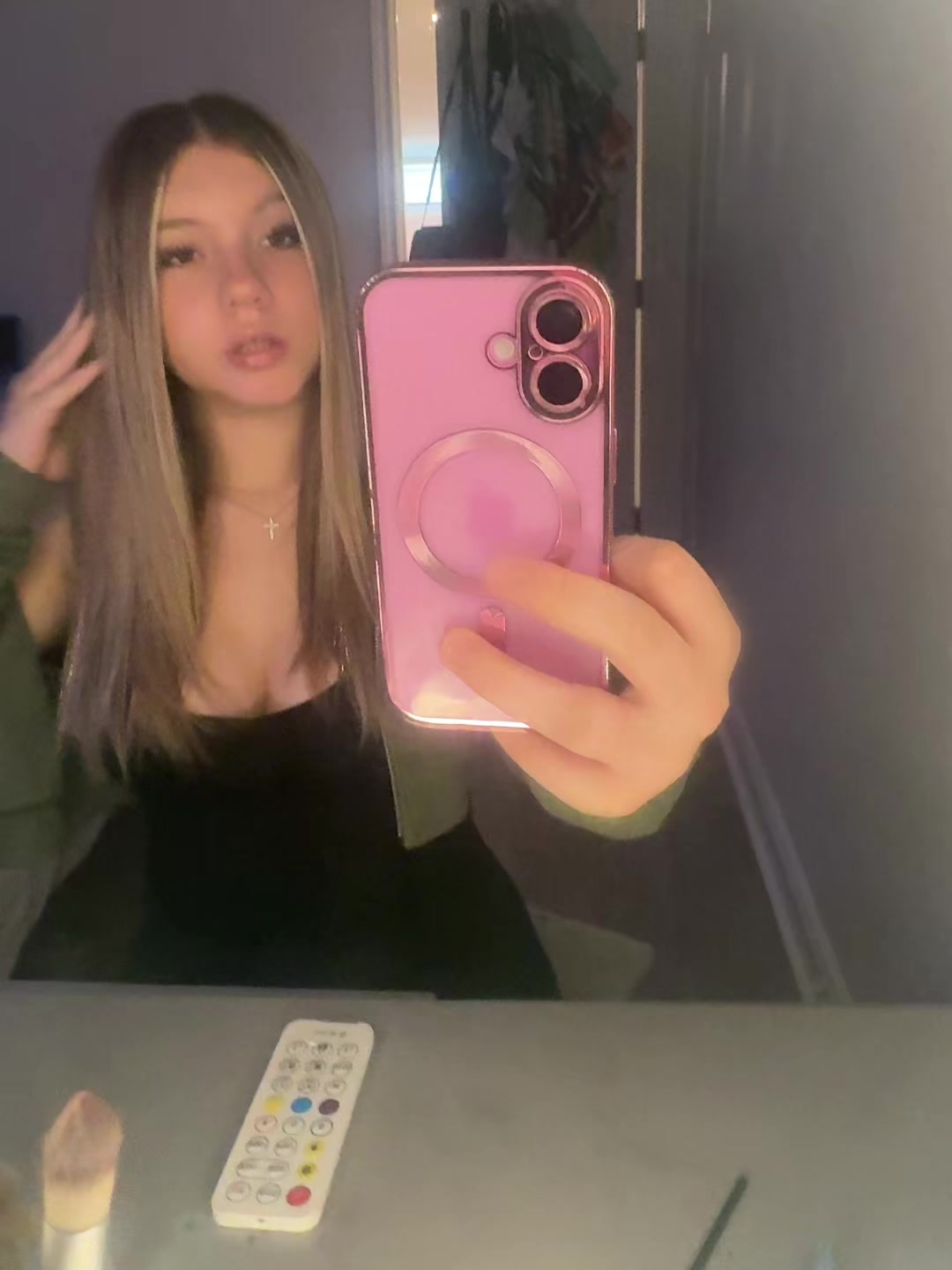 @L💫
