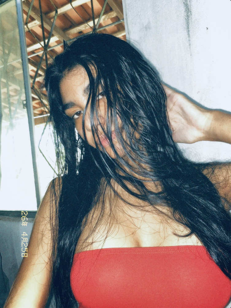 @Lᴀʟɪɴʜᴀ 𝐞́ 🔝