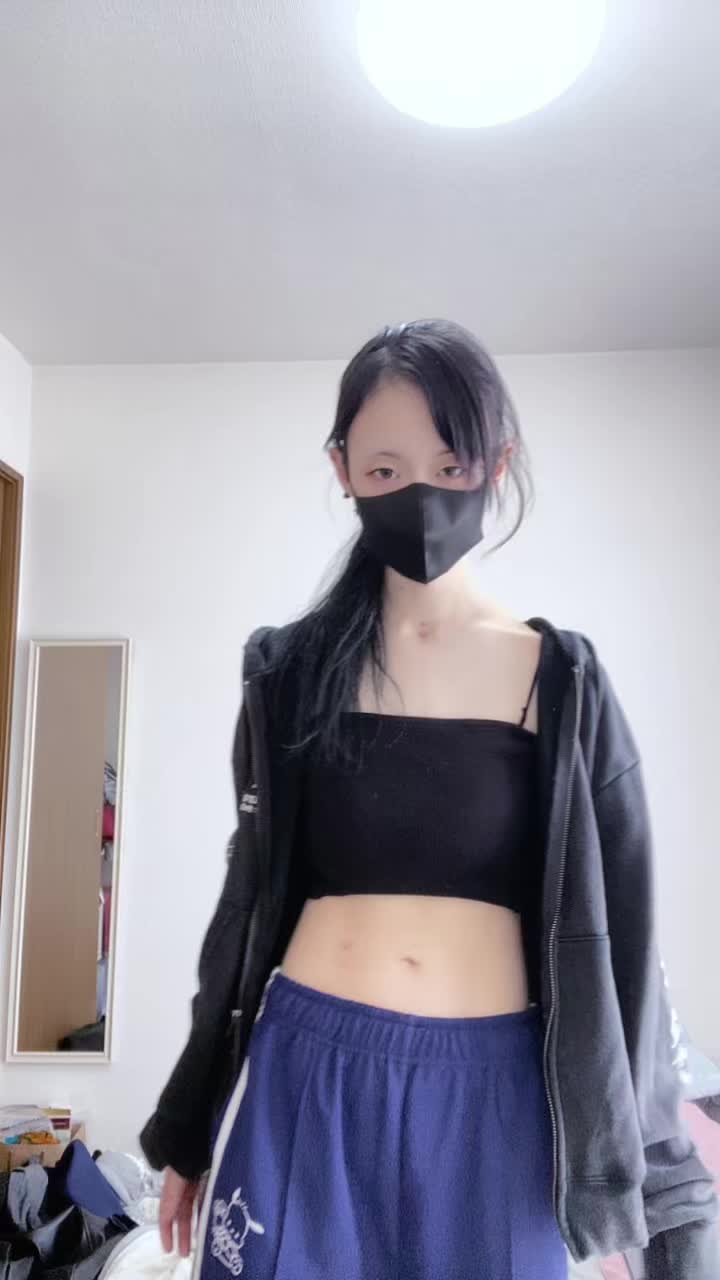 @ゆに