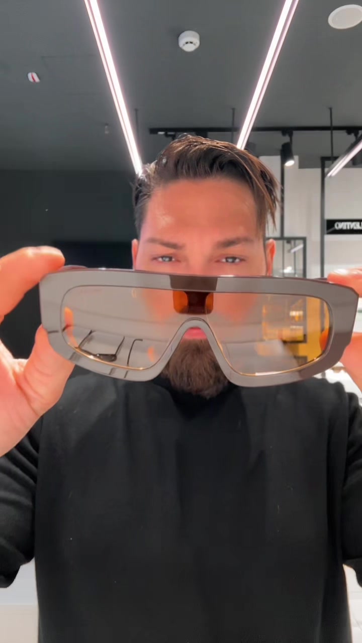 @SunglassUp