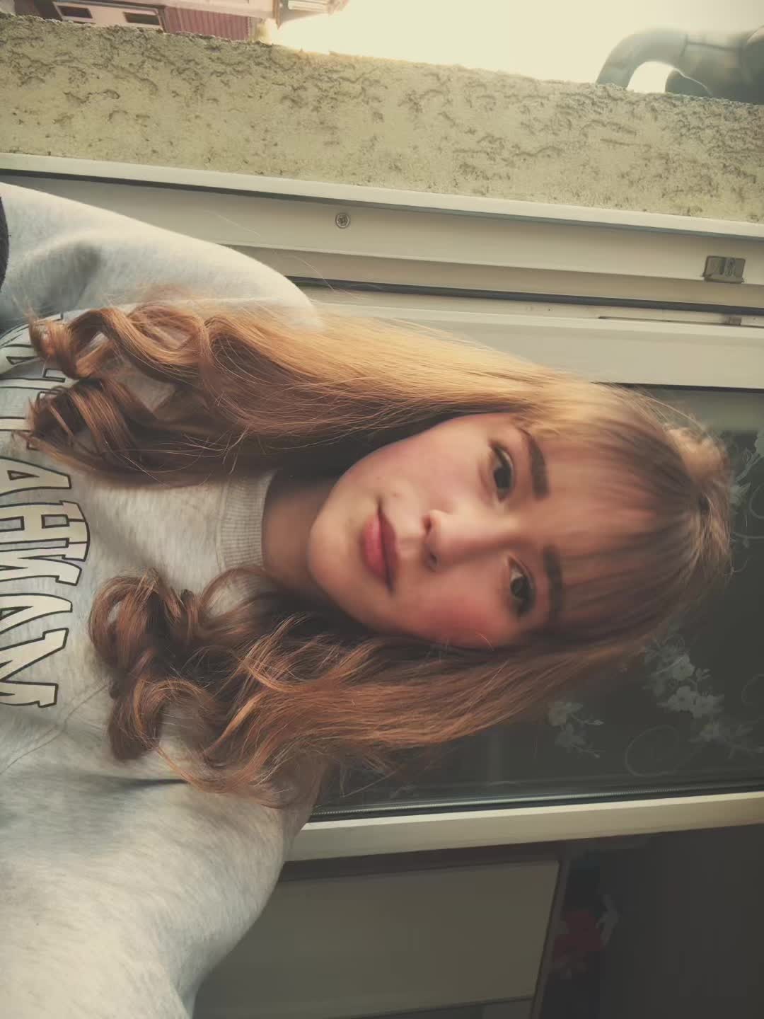 @Juliiiaa