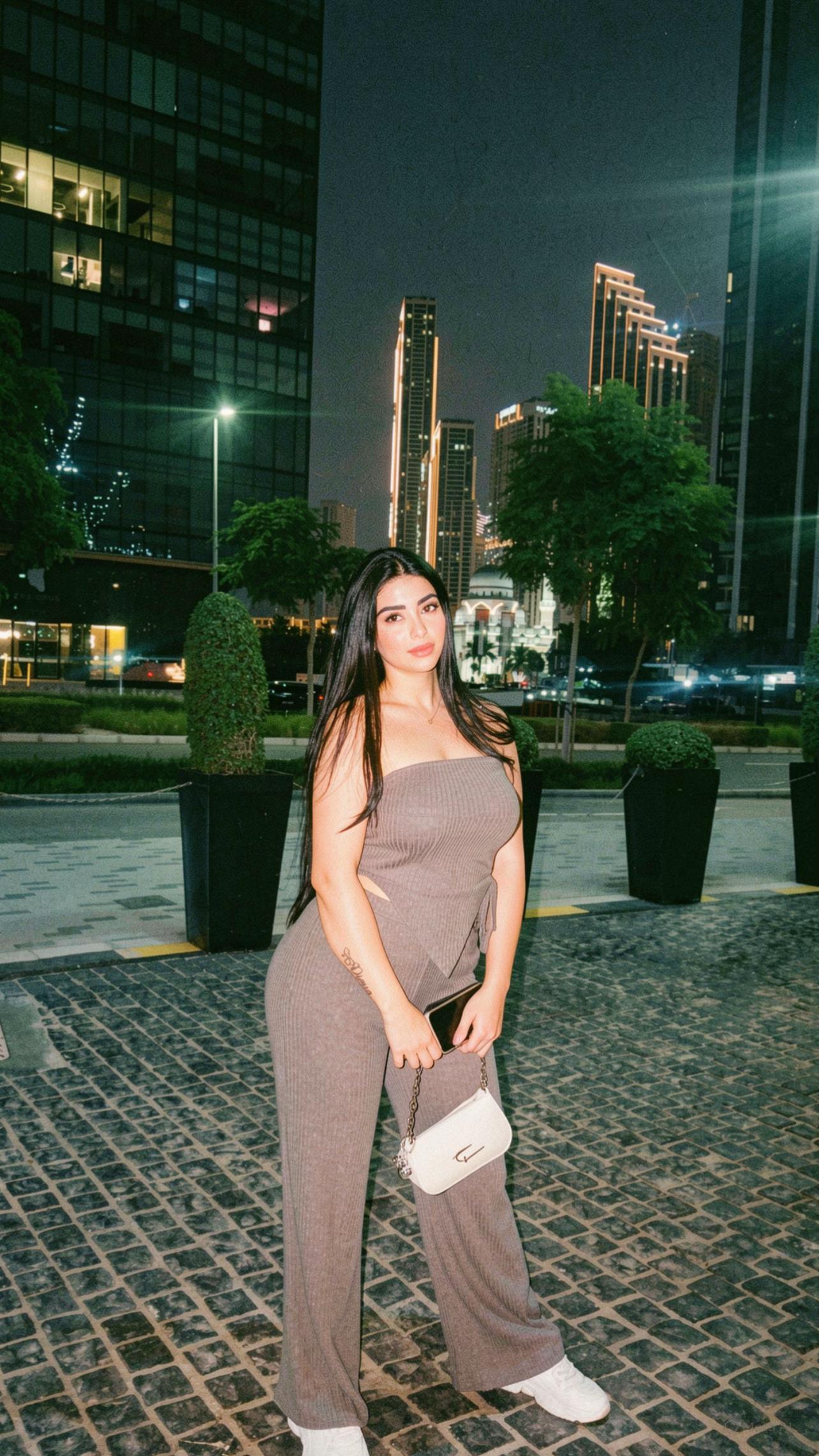 @🐎 𝑫𝒊𝒂𝒏𝒂 🖤