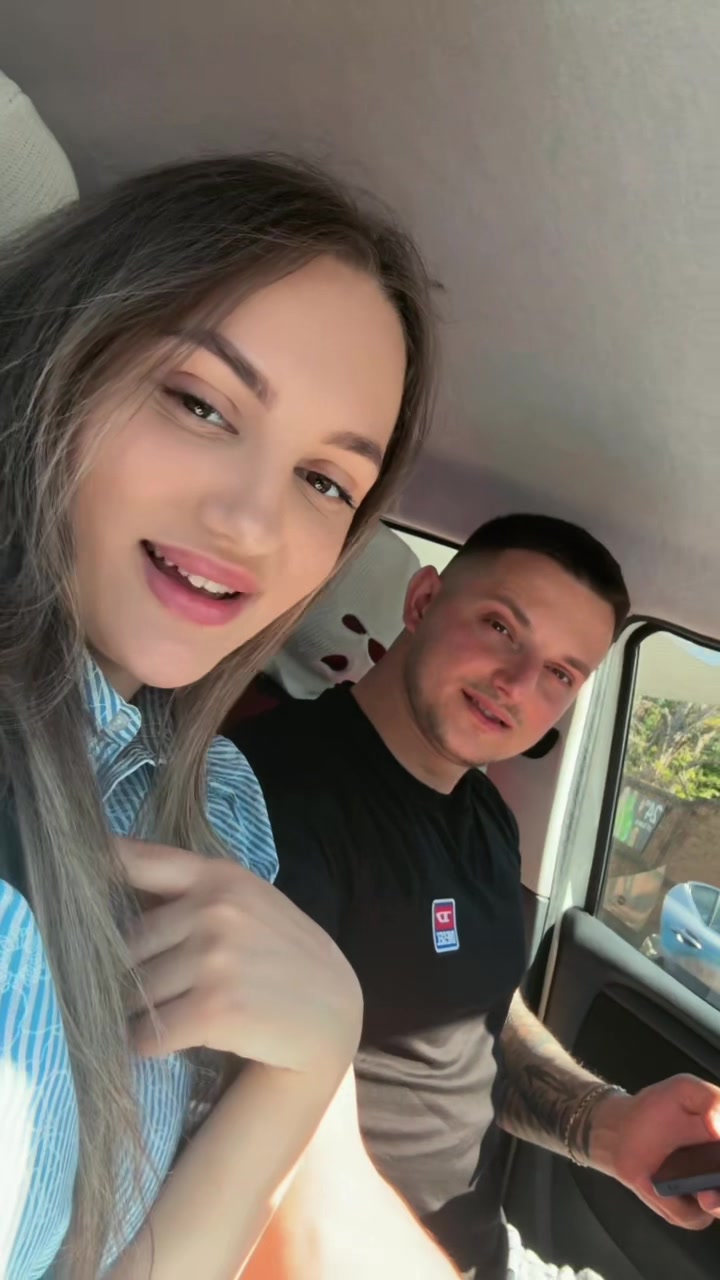 @Andreea.Deea