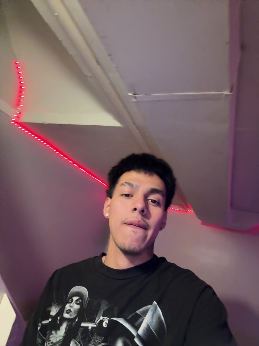@EDWIN_10 🧃