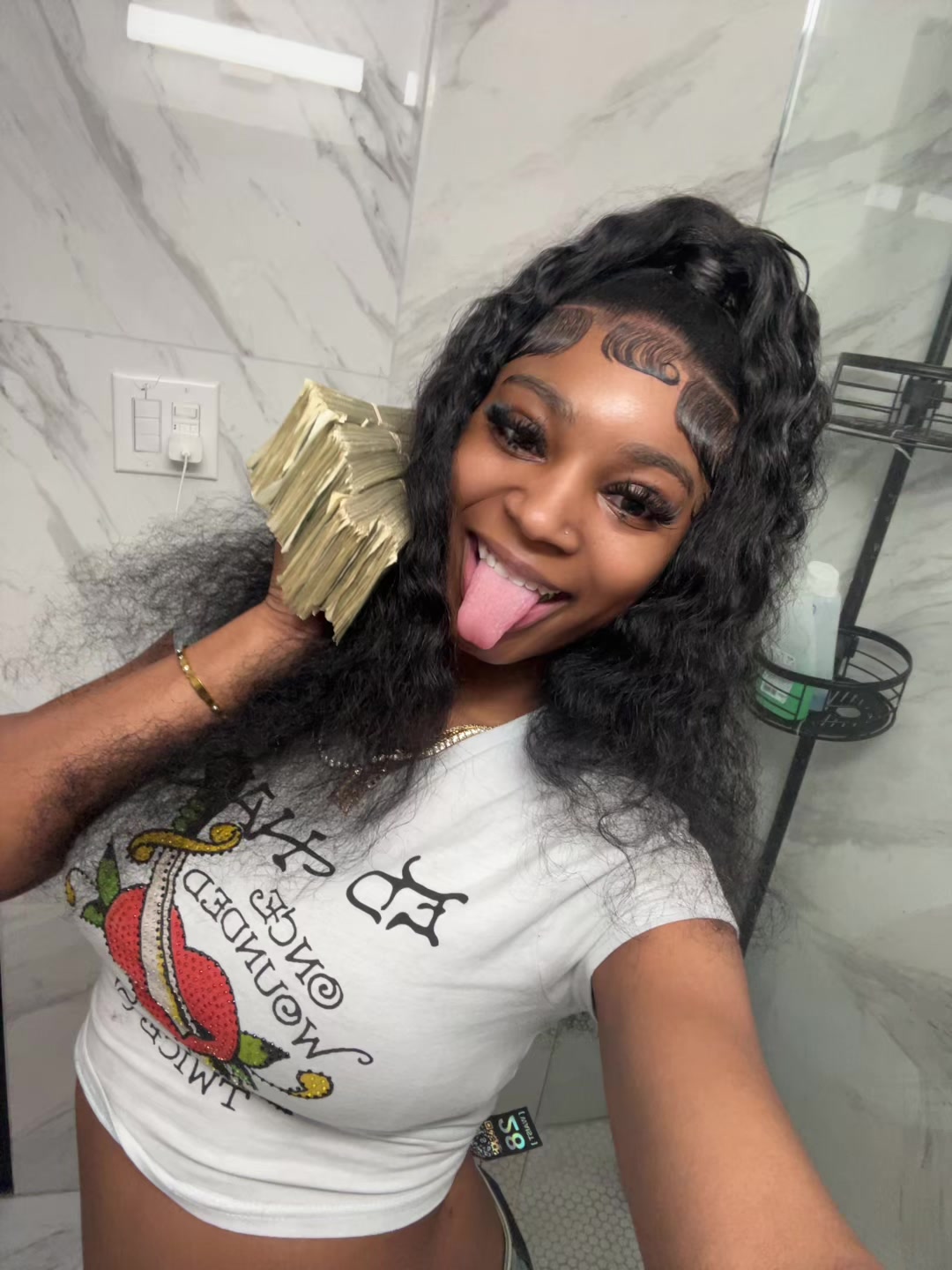 @quamoneyy