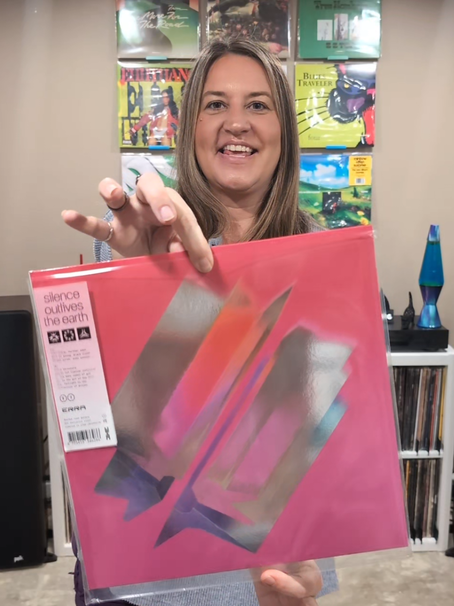 @Vinyl-N-Vibes
