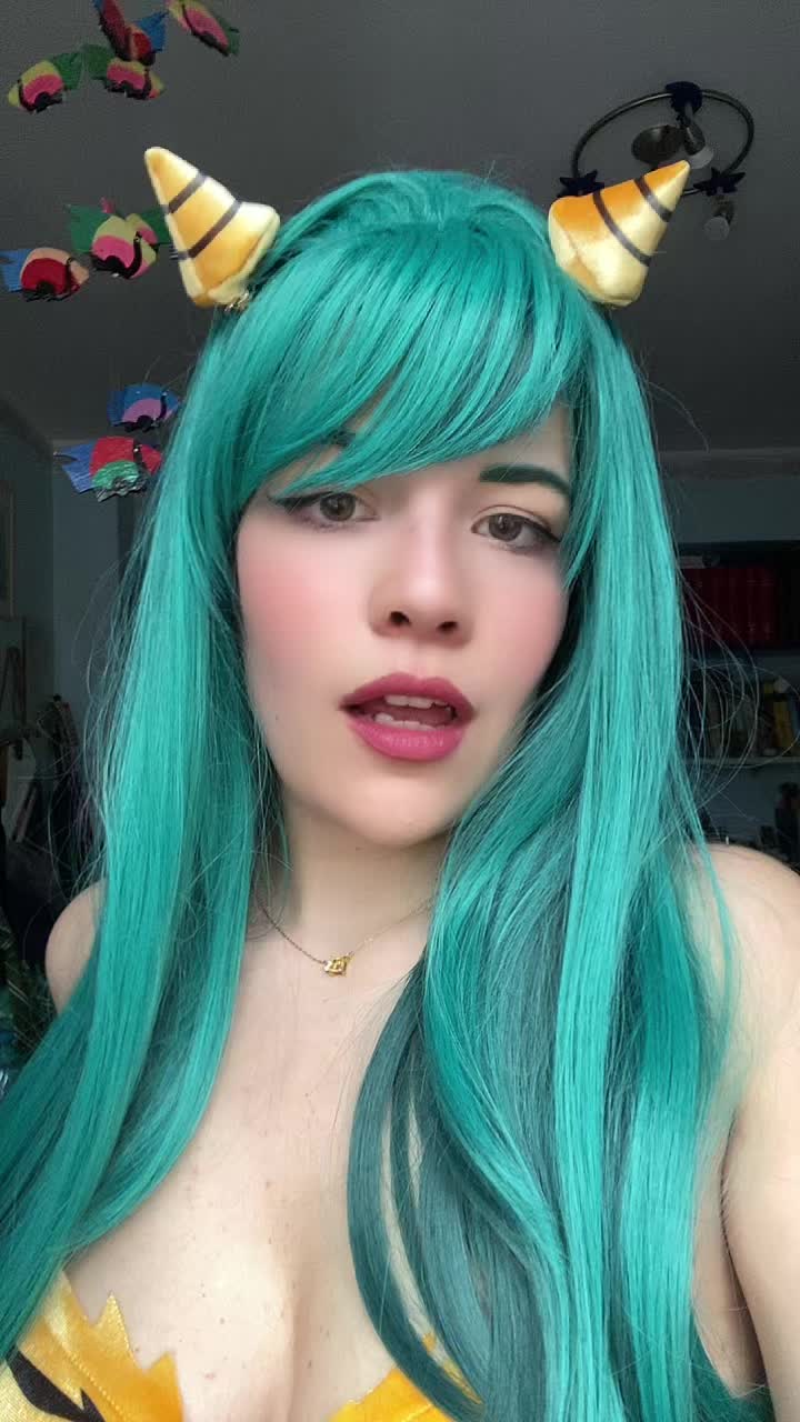 @Julie✨