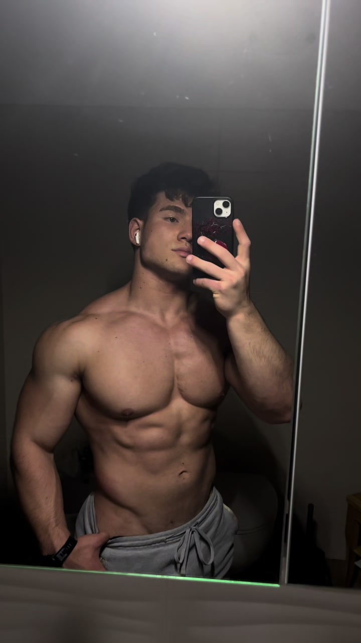 @simo&ugrave;