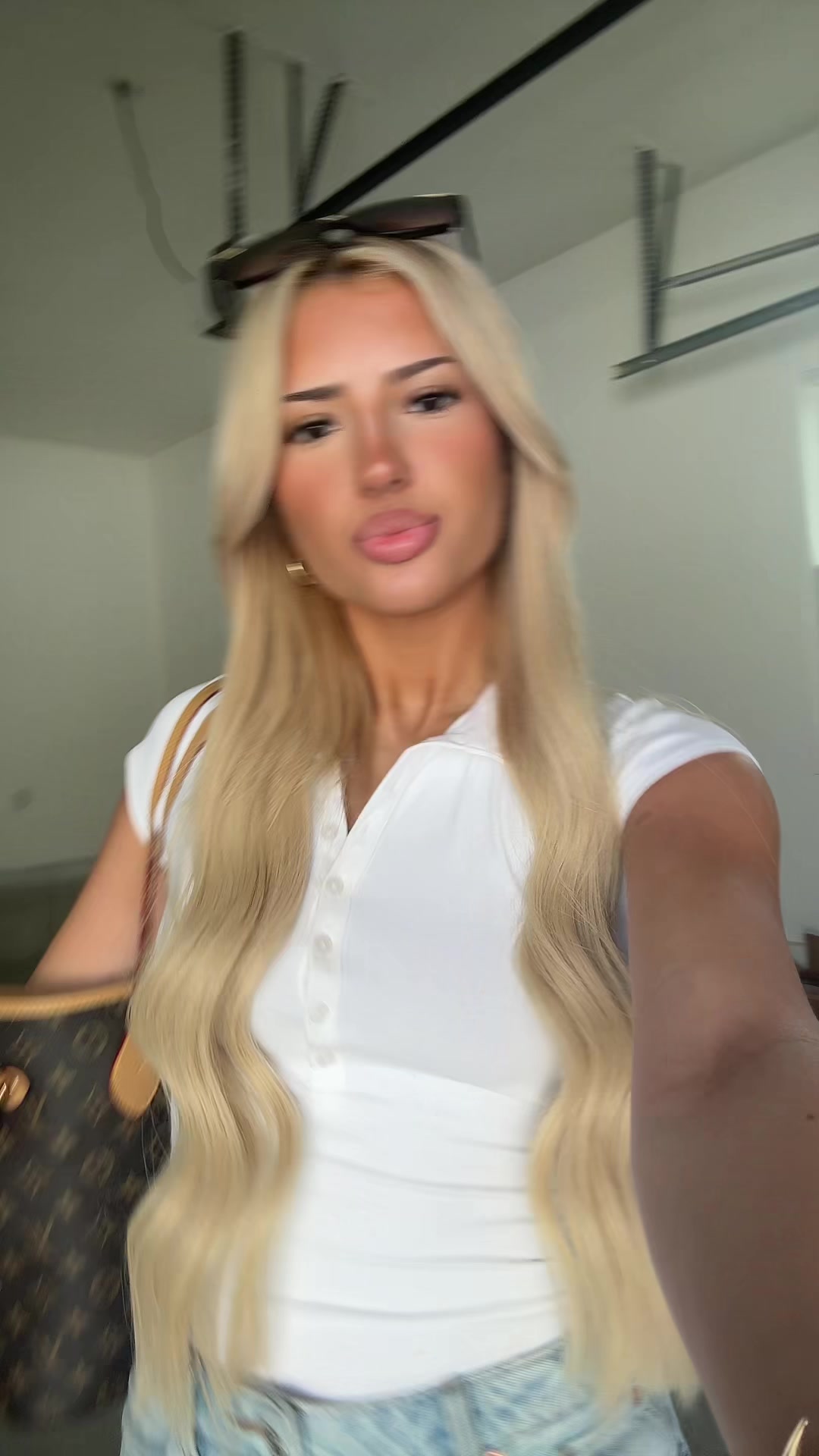 @𝐸🍸