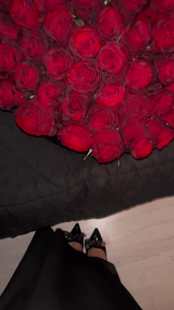@Lo