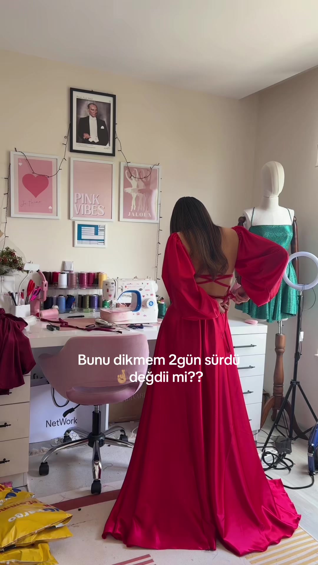 @S&uuml;reyya