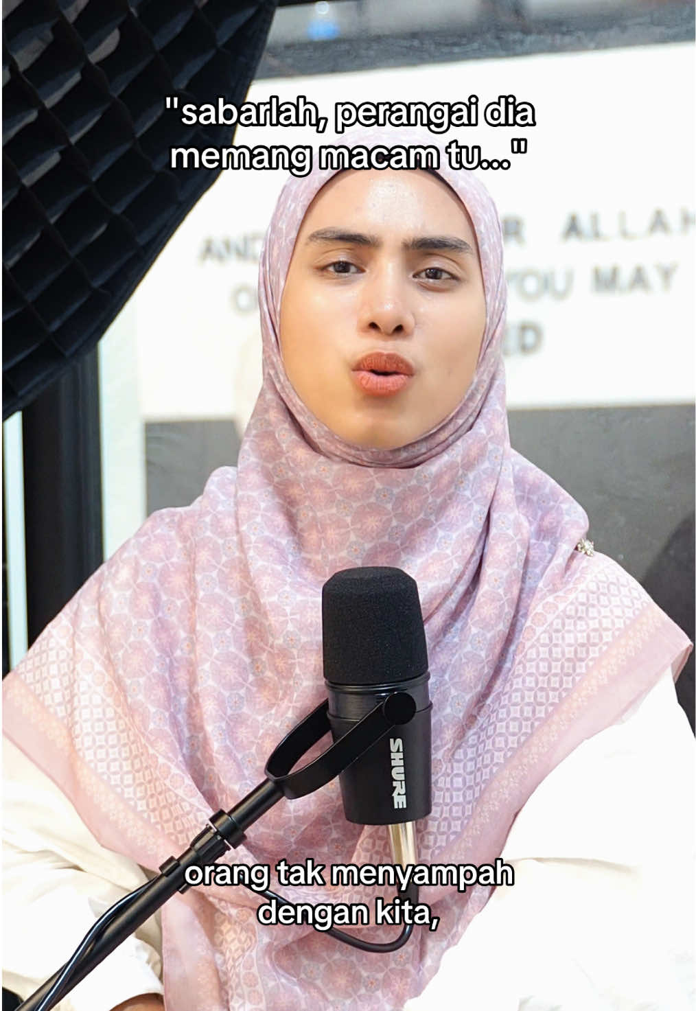 @aisyahhijanah