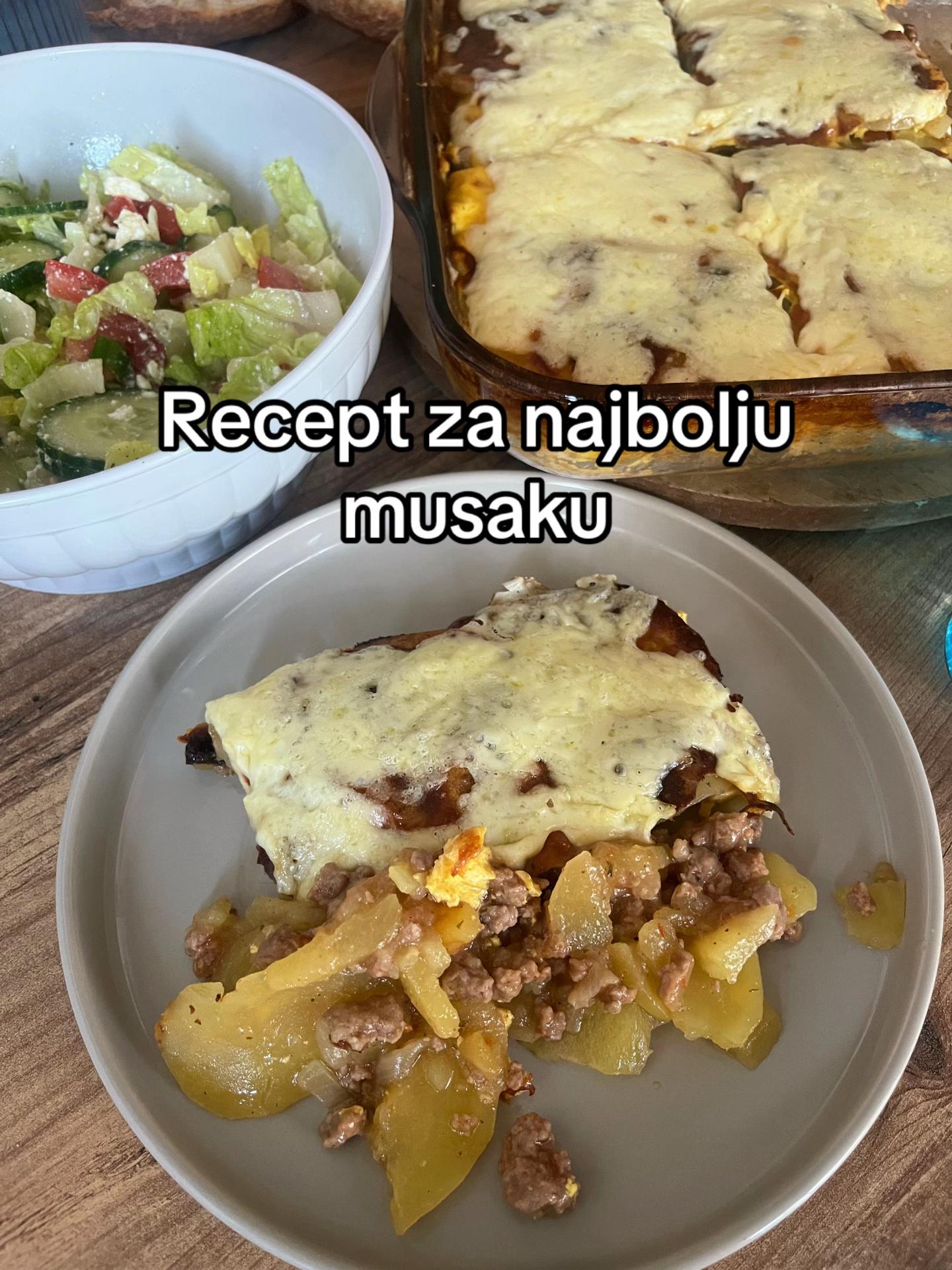 @𝑴𝒊𝒐𝒏𝒊𝒄𝒂👩🏼&zwj;🍳