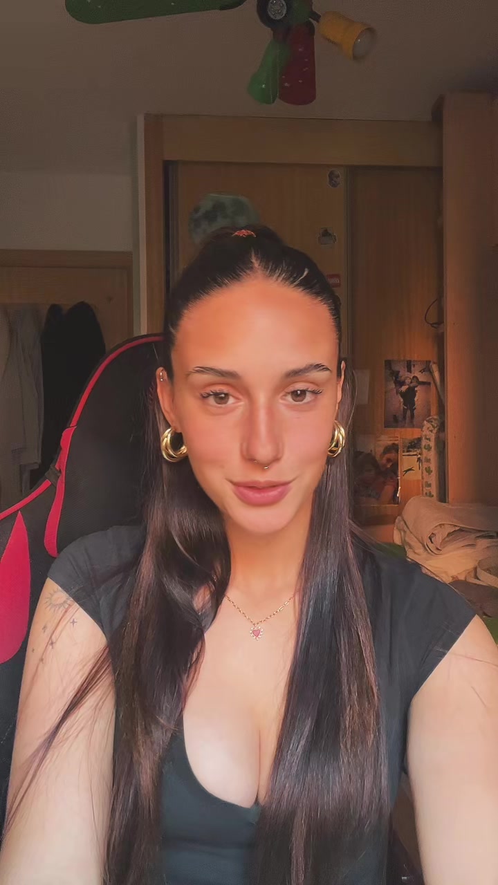 @Luu🥀