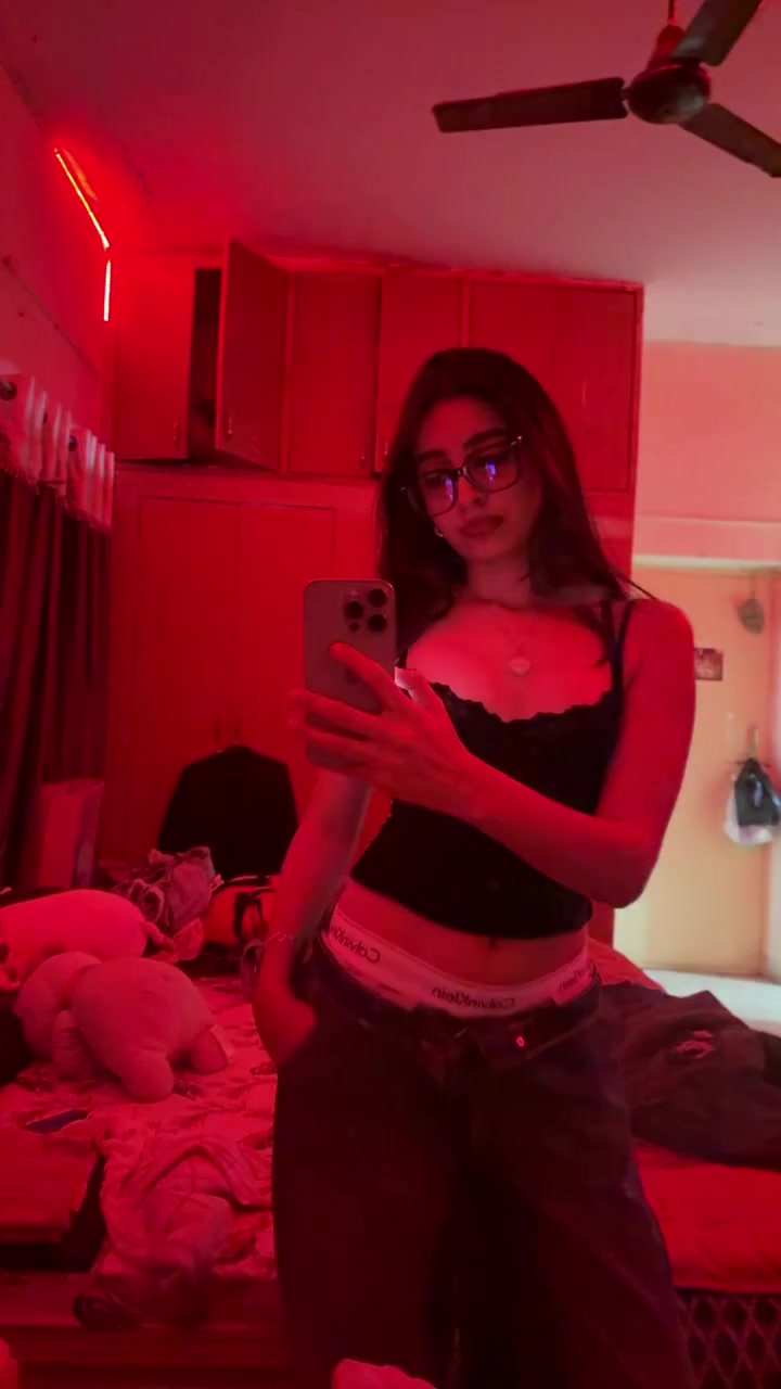 @👩🏻&zwj;⚕️💃🏻🤍