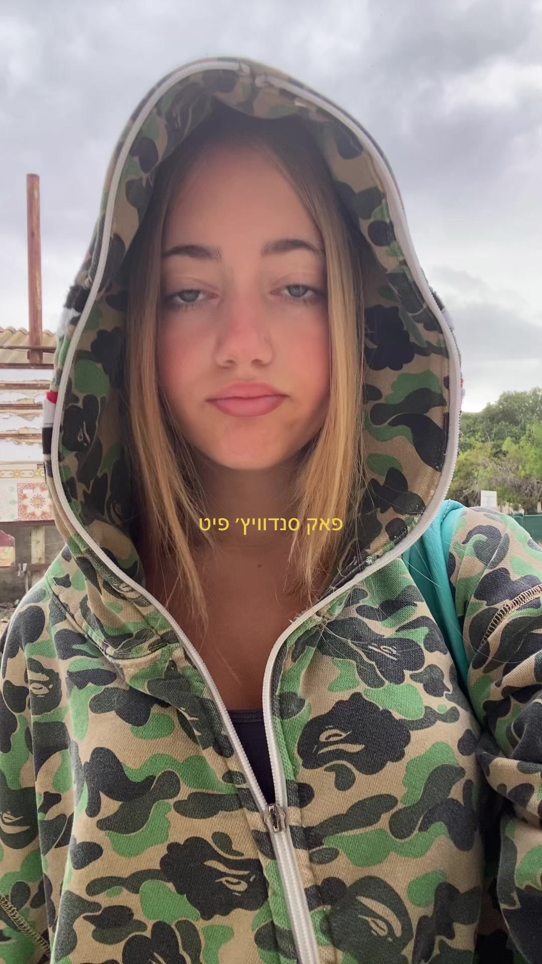 @Dumb_blonde