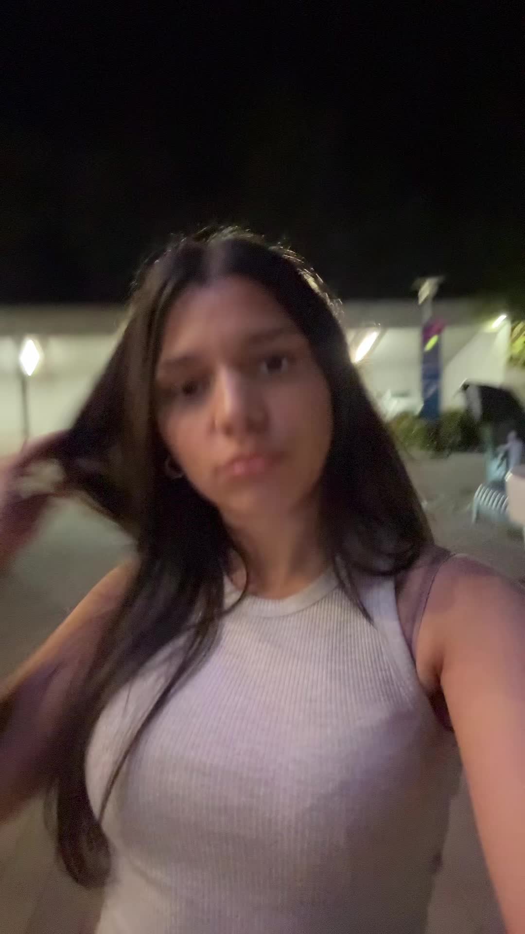 @𝒲🦢
