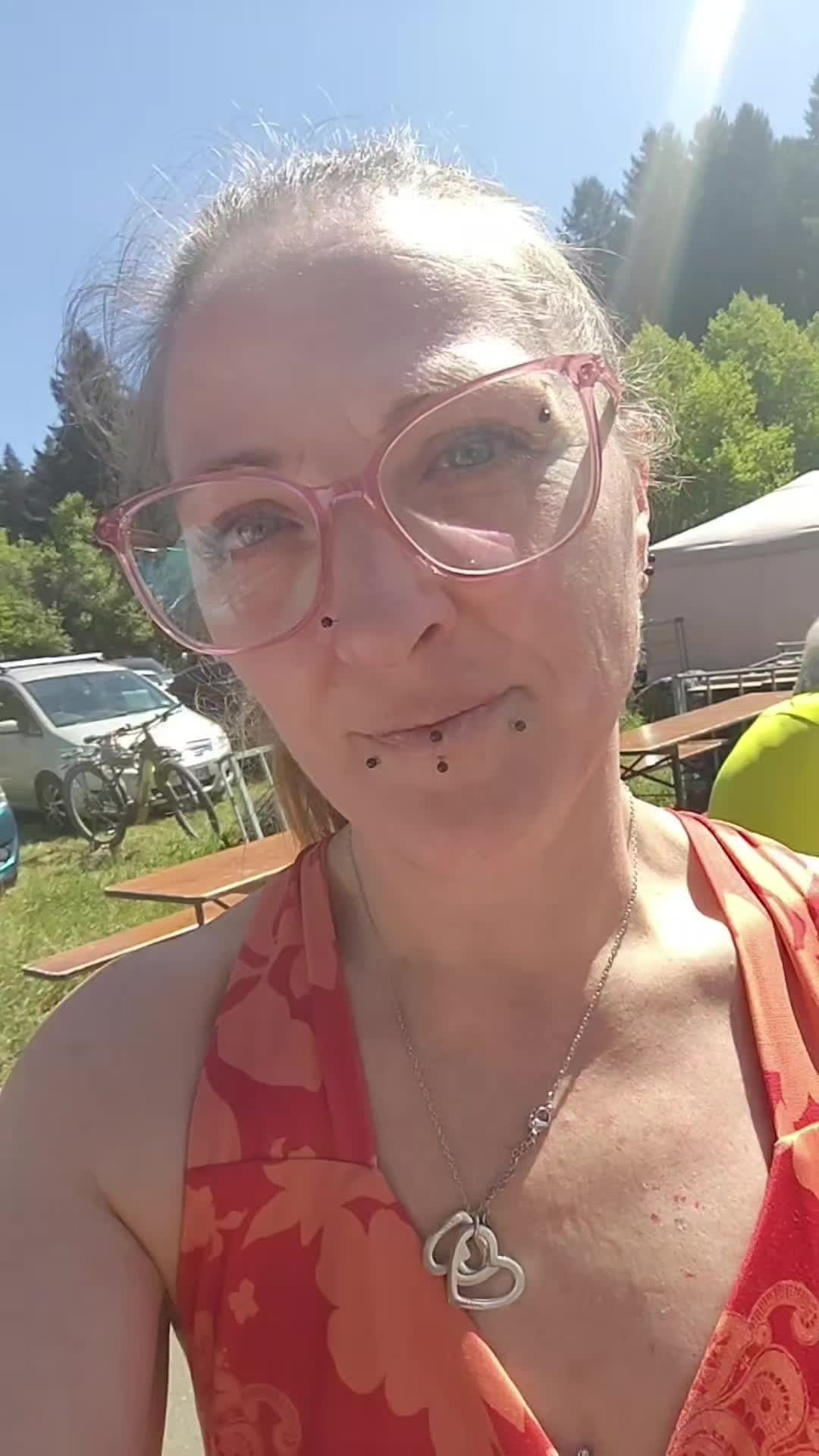 @Rosa Techno 420🐁🌹🌻🇵🇹🇩🇪