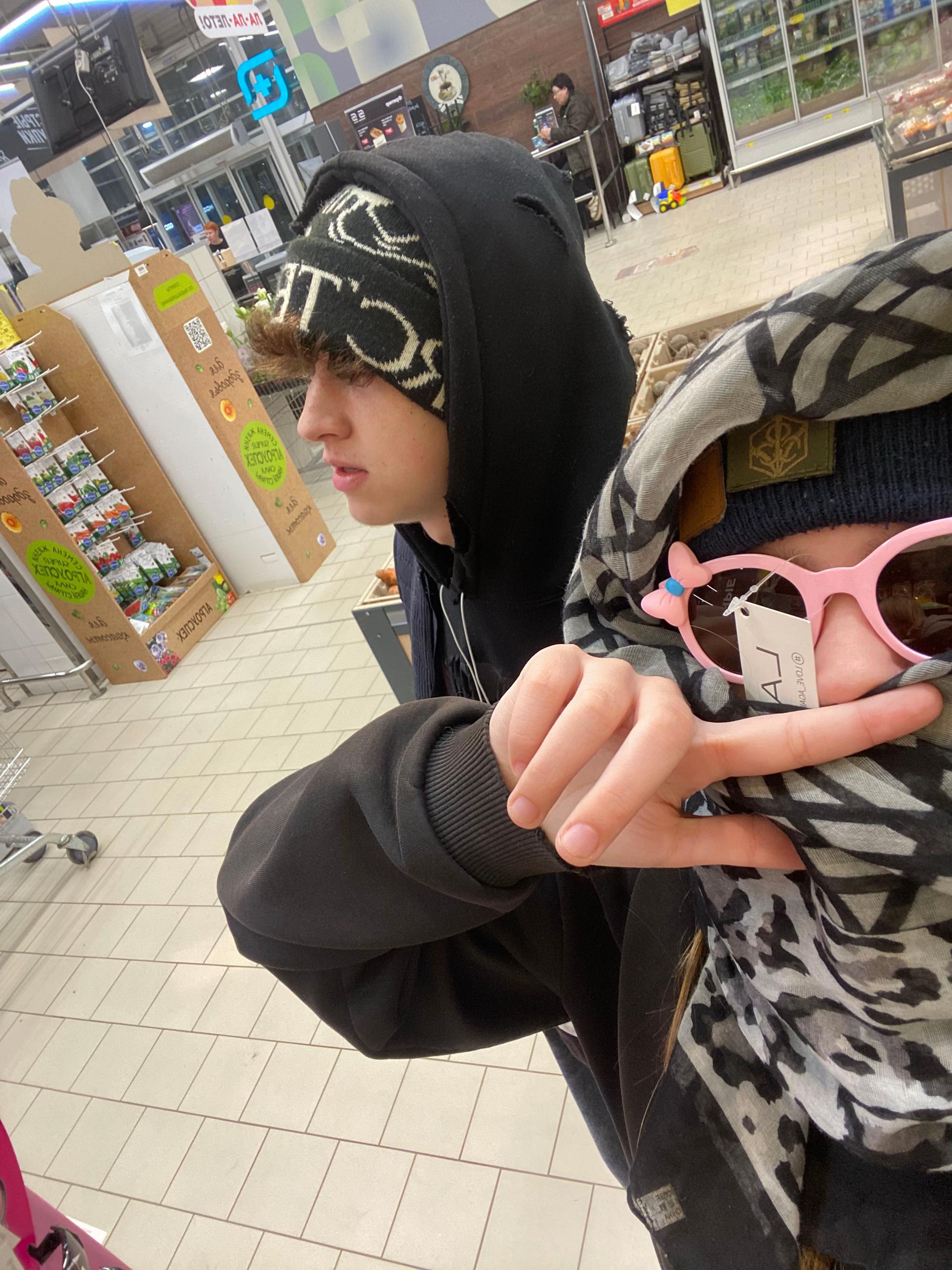 @4LBUSS$G