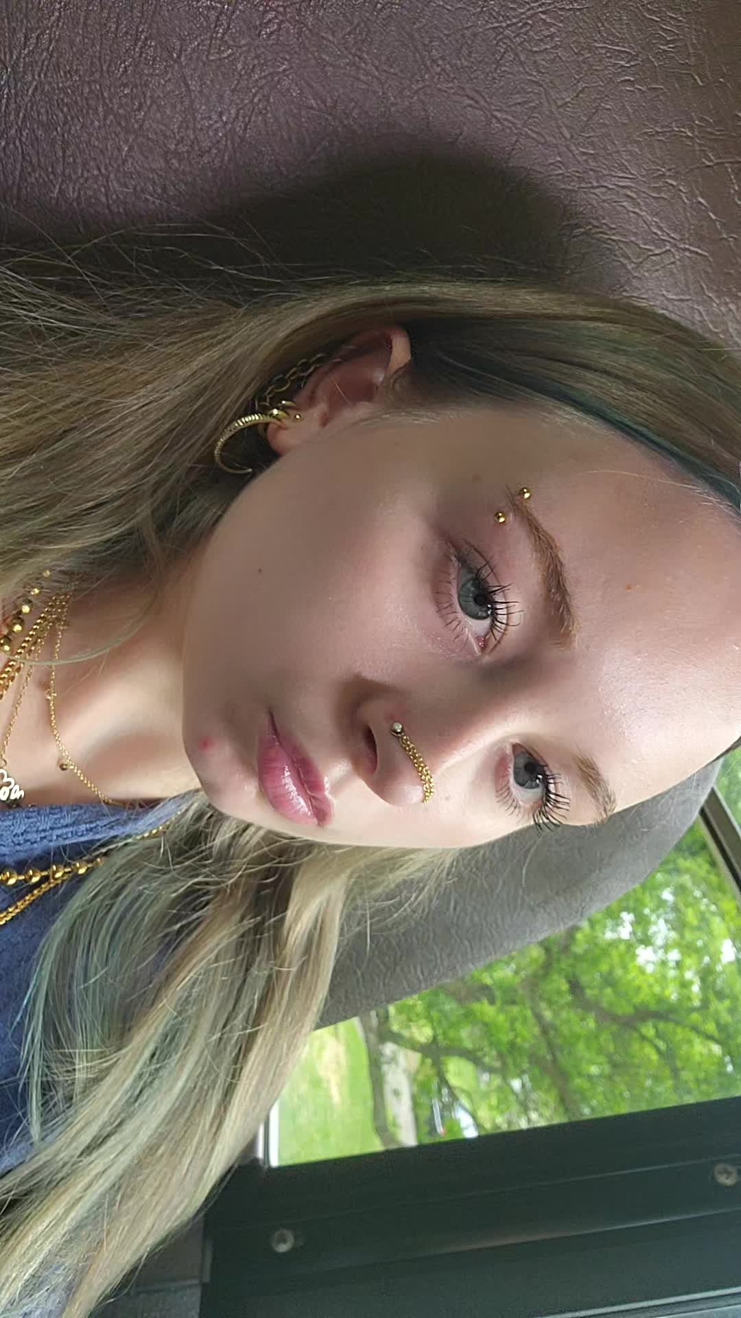 @💙 𝓑𝓮𝓵𝓵𝓪  ⚜️