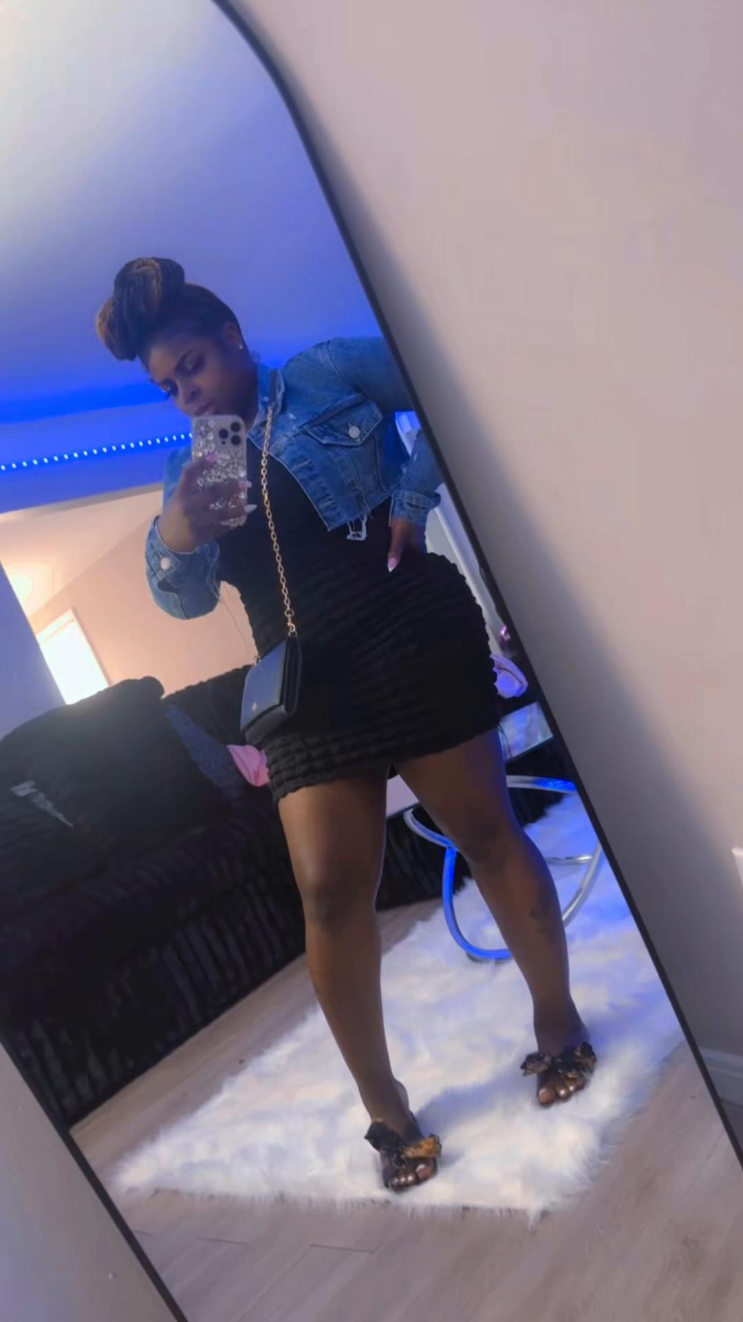 @✨ Lil Bit ✨