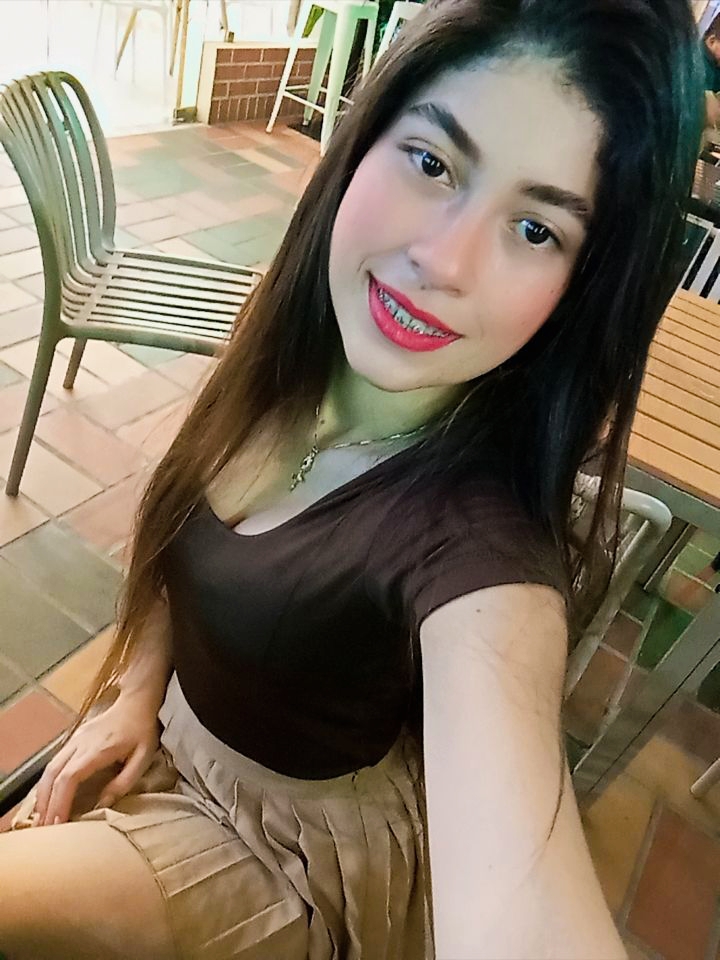 @JENNI🌹