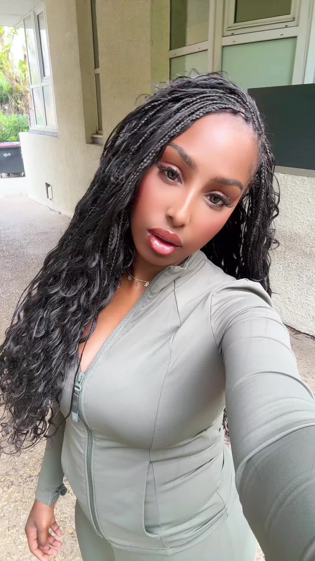 @R&iota;ᥒᥱmᥲ ❣️