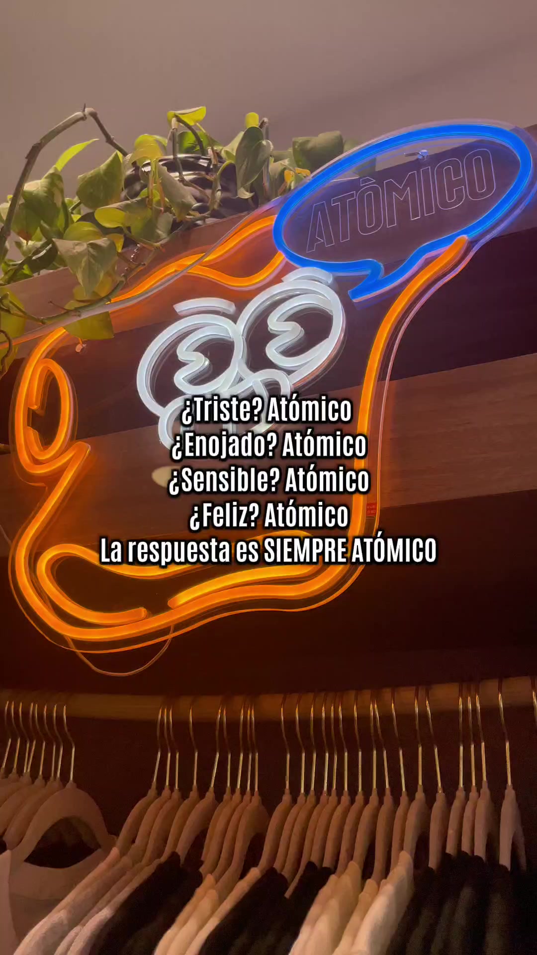 @At&oacute;mico