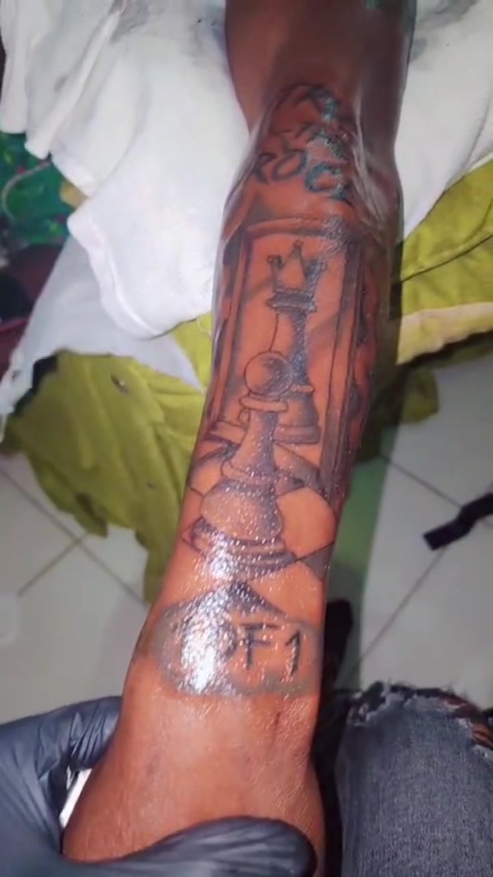 @IAMMAJORPAIN10453