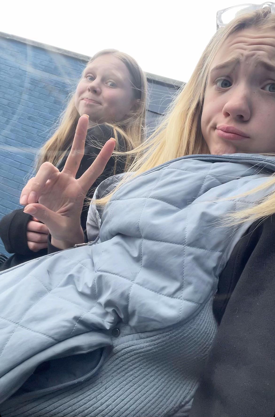 @llilly_6925