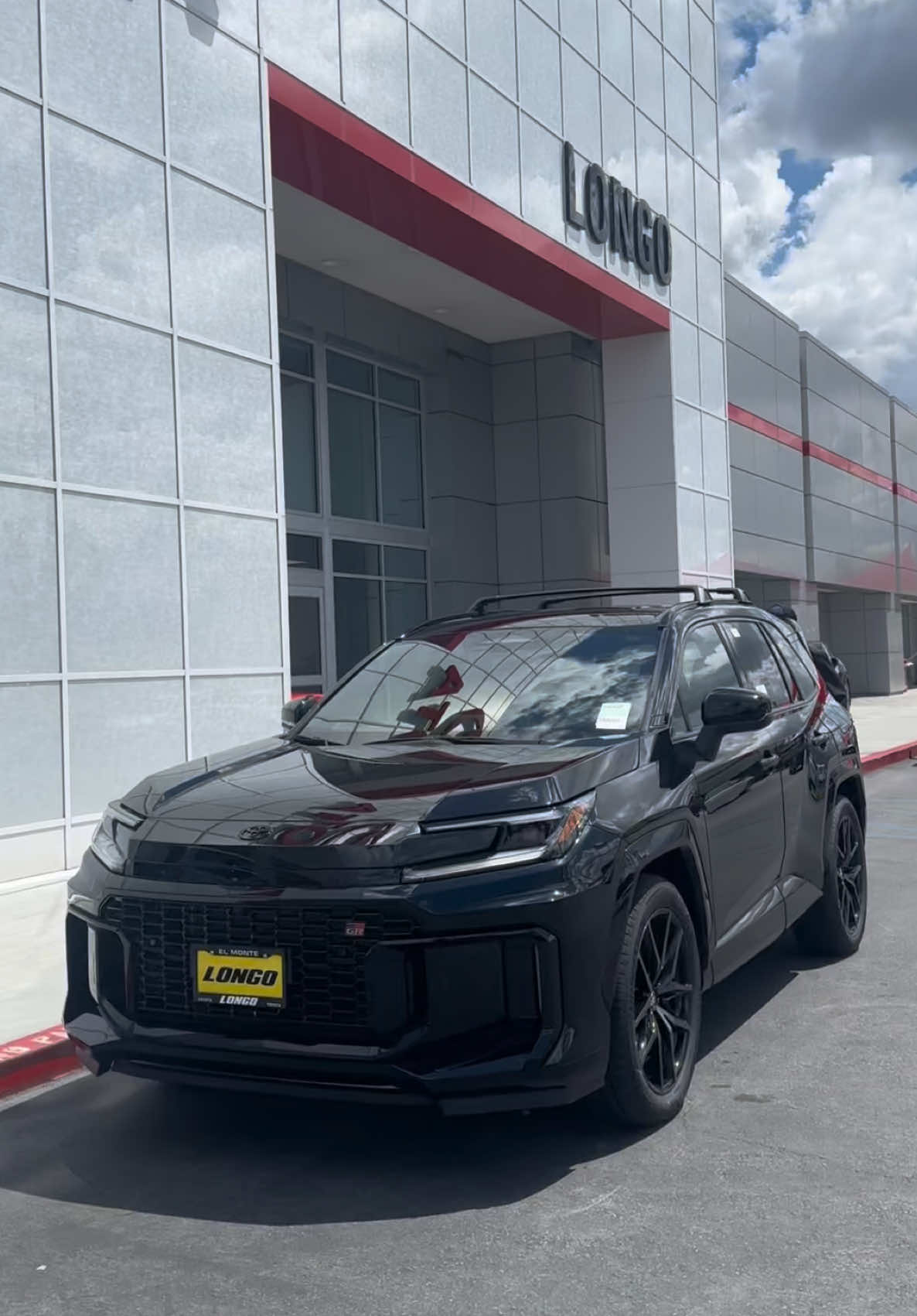 @Longo Toyota