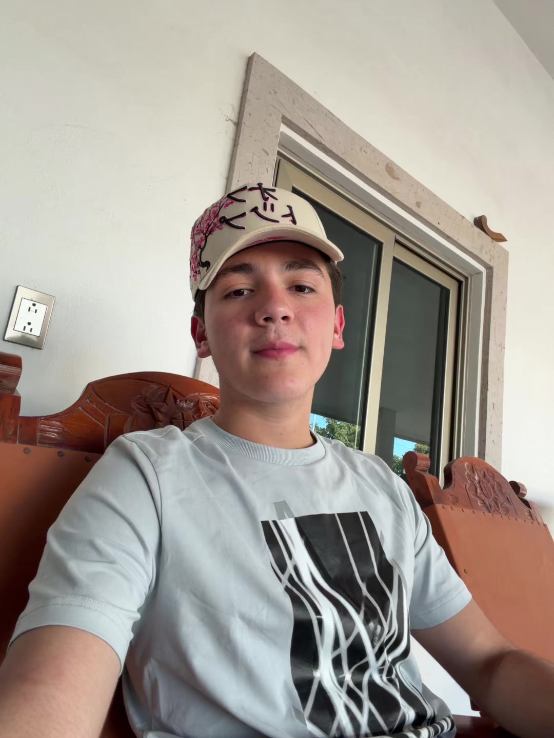 @Elpilotito