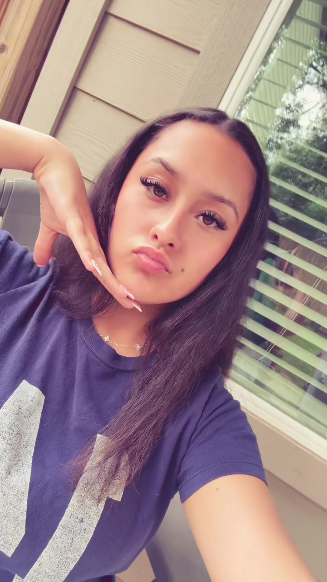 @liv