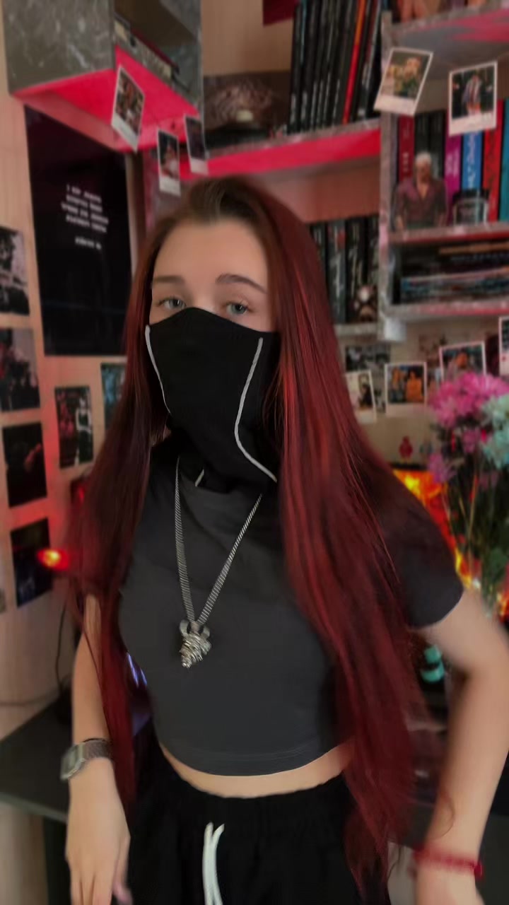@𝕾𝖊𝖗𝖆𝖋𝖎𝖒𝖆