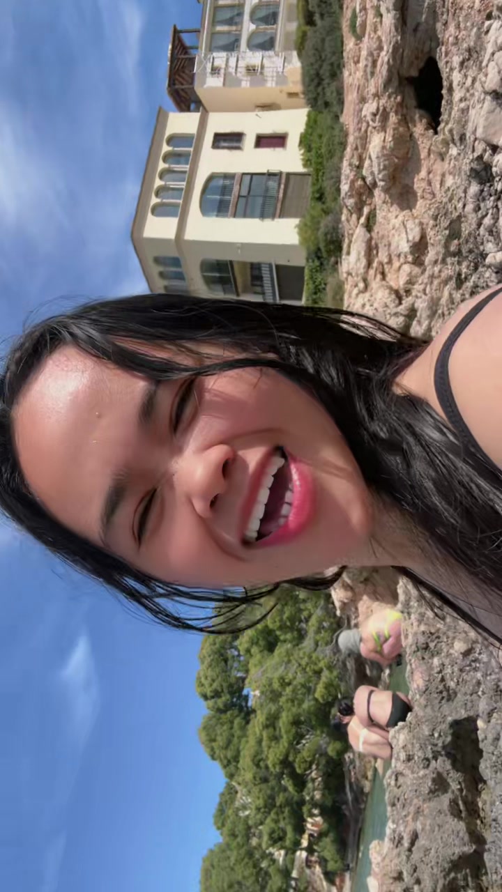 @jeonhazel