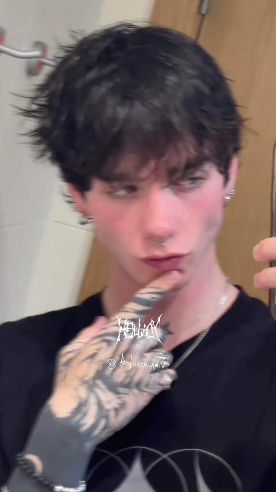 @SolocomoamigO