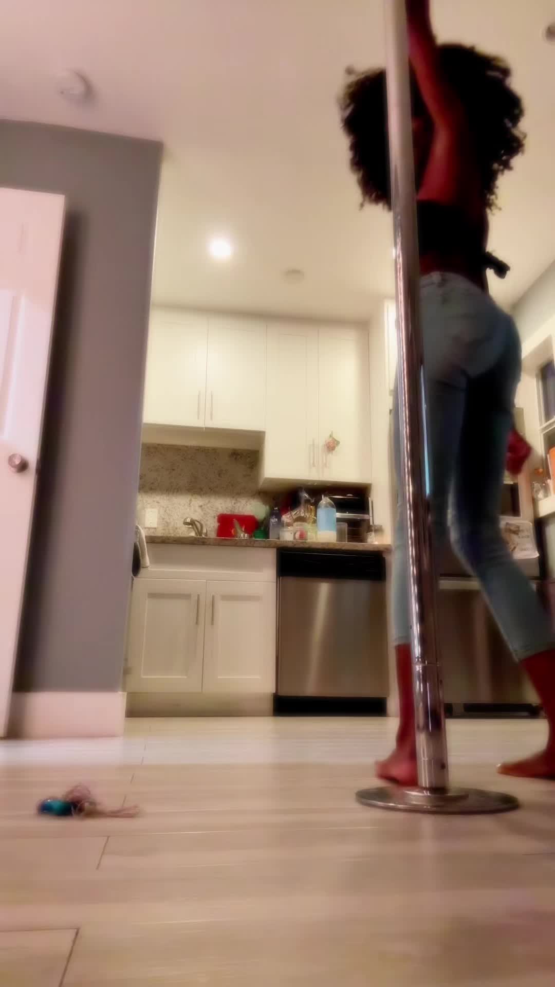 @Jatalia