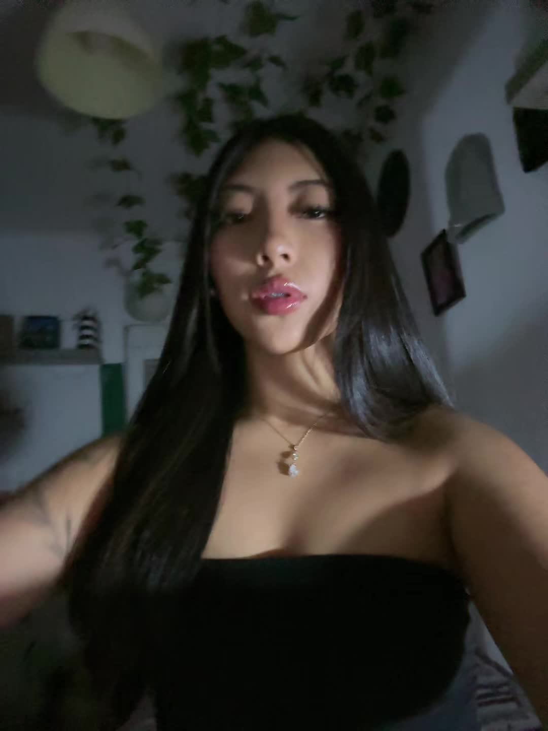 @&Ntilde;ustha Ot
