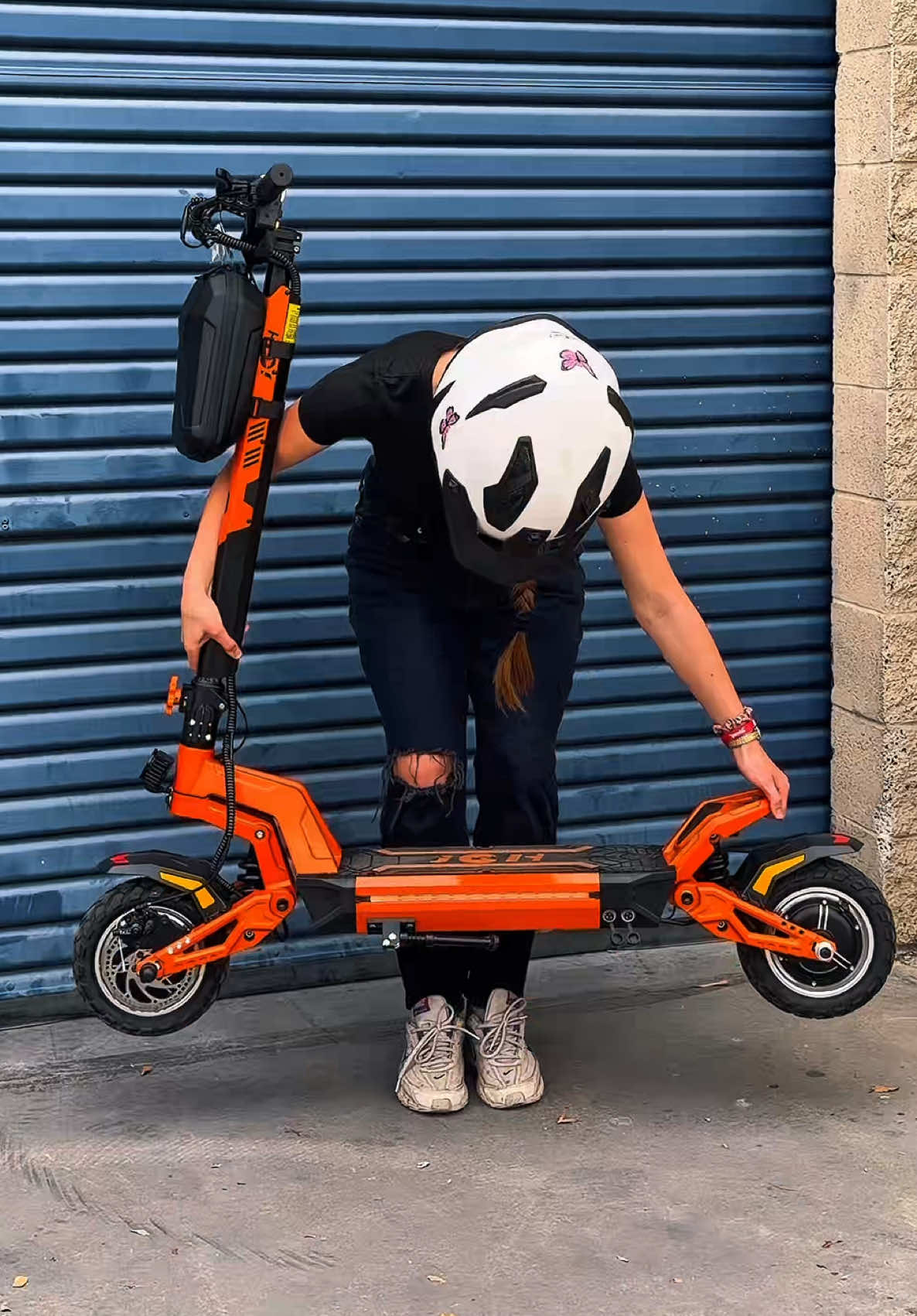 @avi_rides