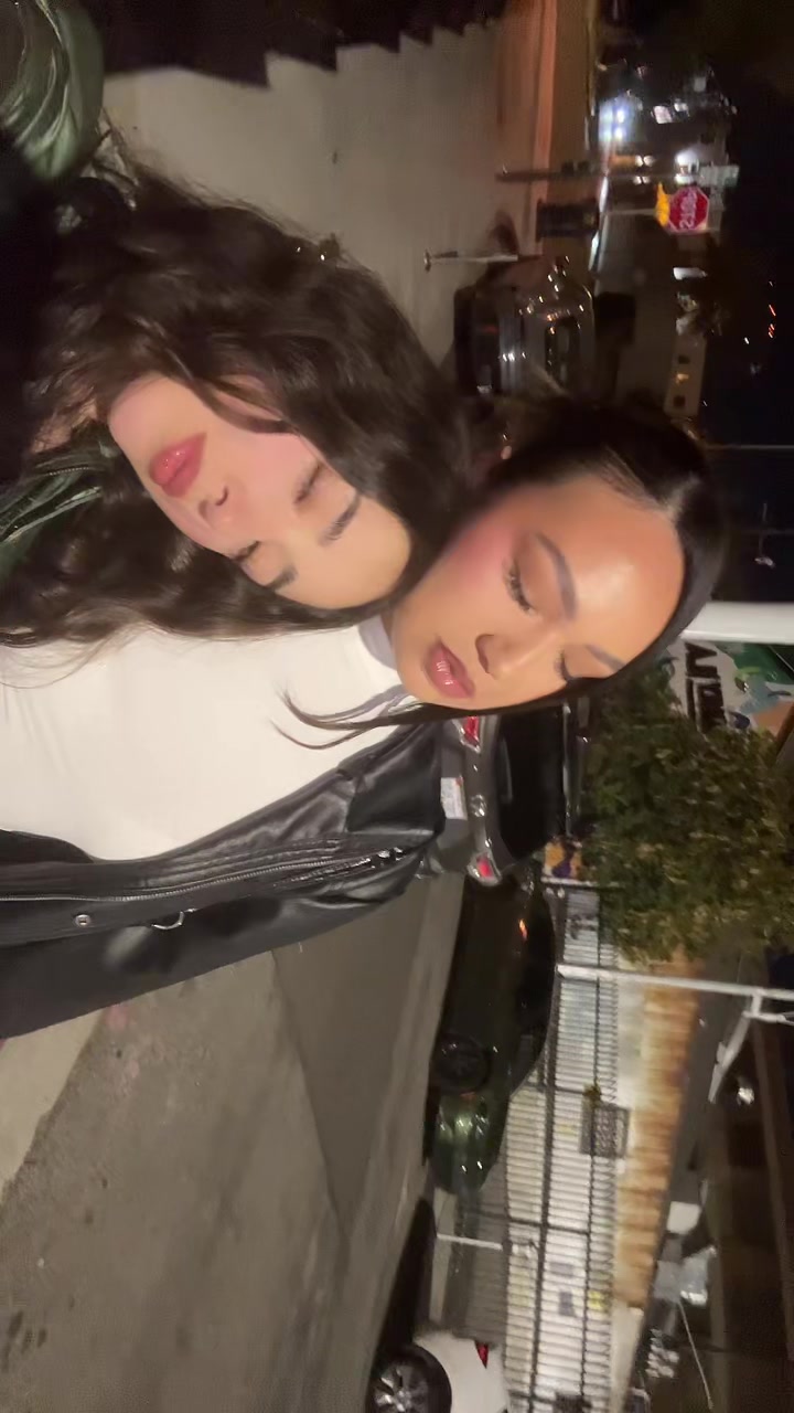 @des ୨ৎ