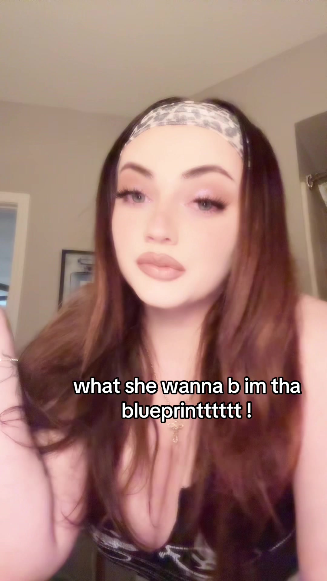 @chichi 𖣂