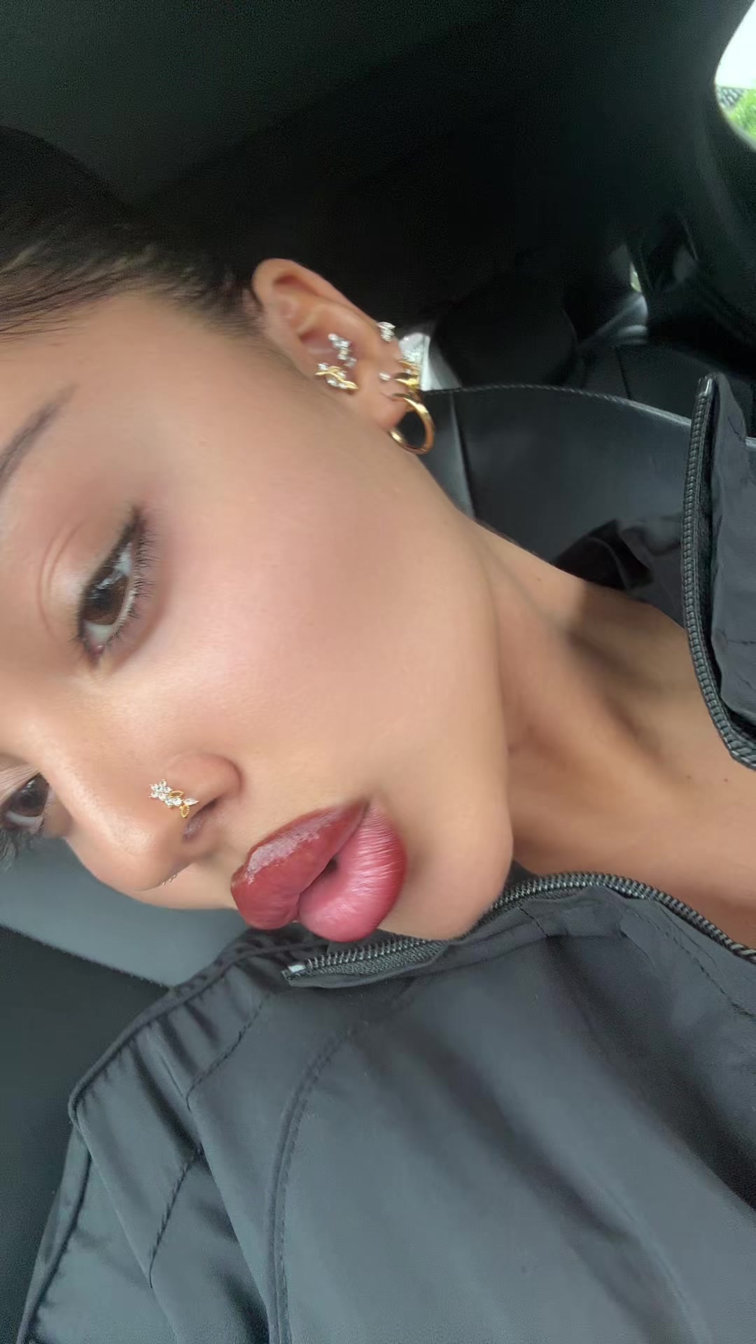 @Wejdene