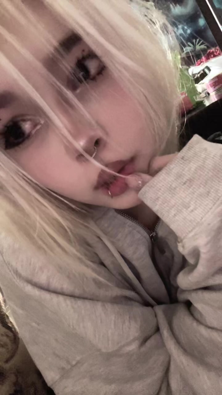 @SXkicodera俄國與嗷嗚