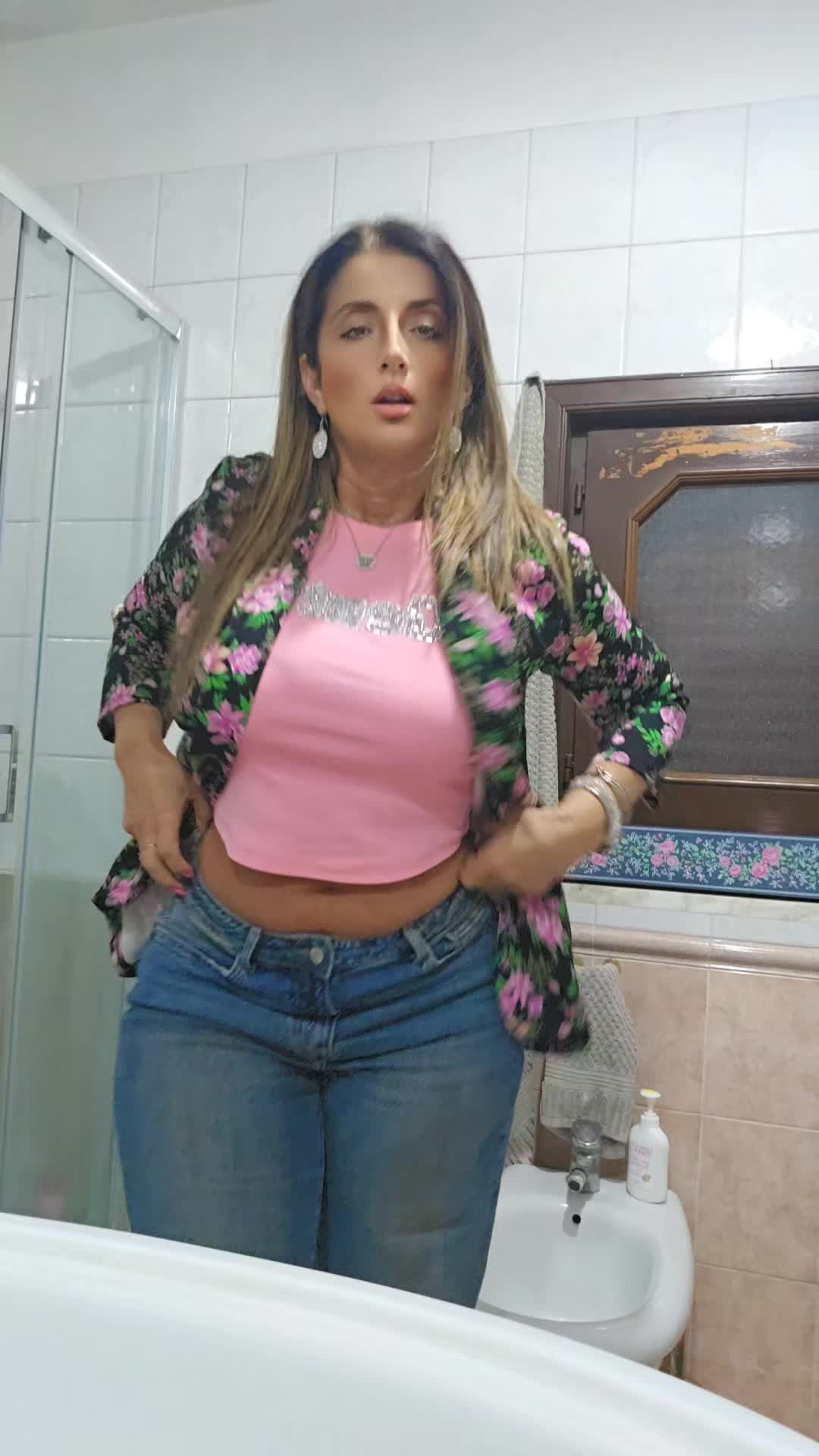 @Gina Di Caterino