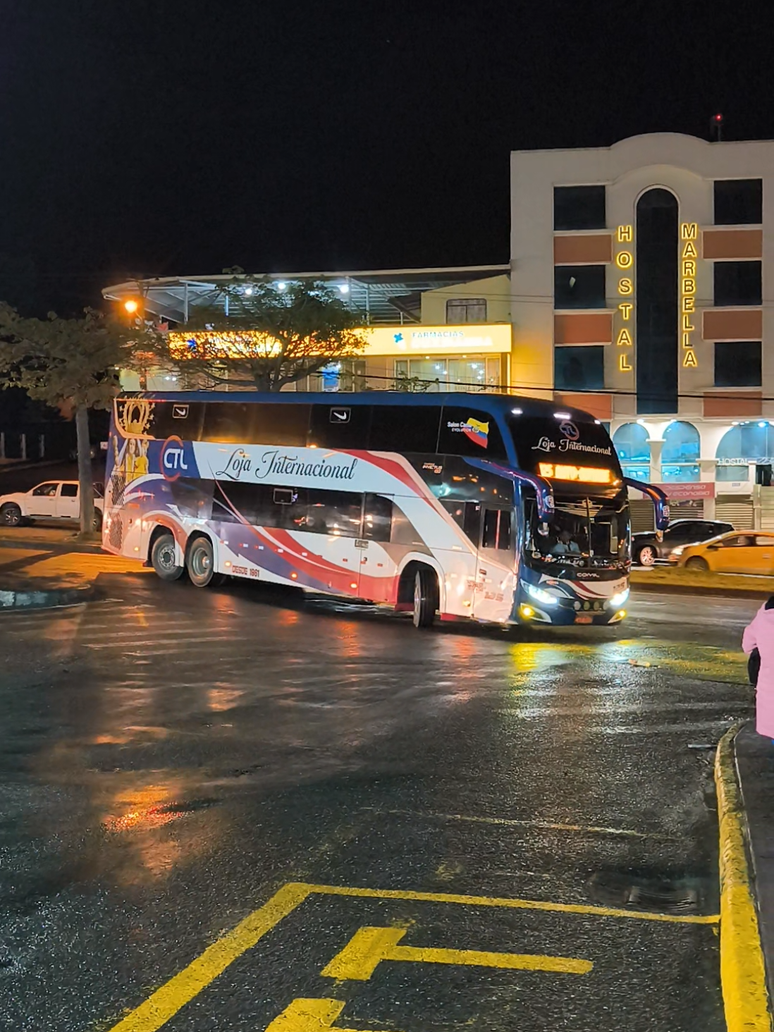 @BusTours