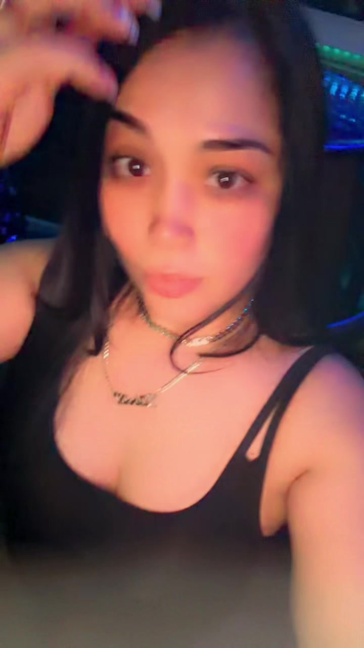 @❣️Ely❣️21