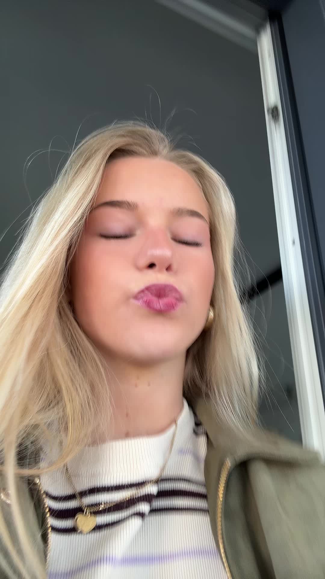 @julie